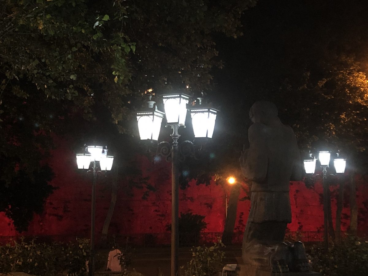 8hteYSpYQEKpIIt7E9Xb2w